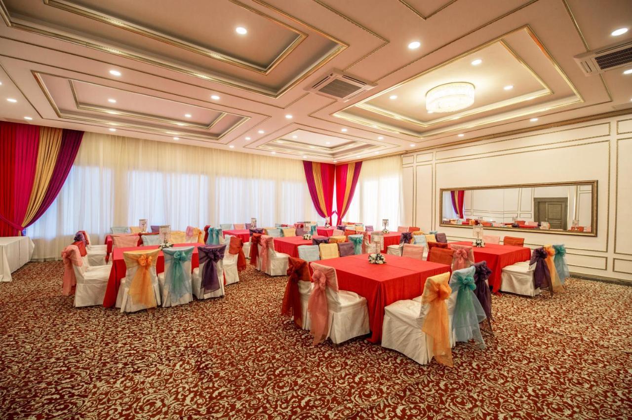 Yuecesoy Liva Hotel Spa & Convention Center Mersin Mersin  Exteriör bild