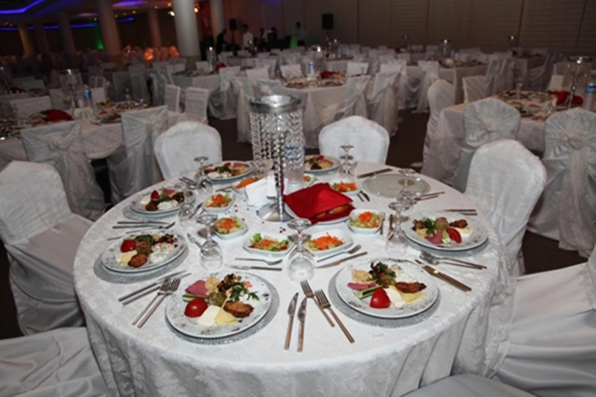 Yuecesoy Liva Hotel Spa & Convention Center Mersin Mersin  Exteriör bild