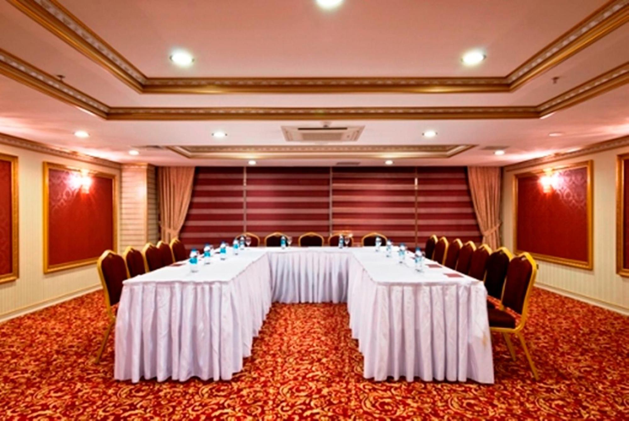 Yuecesoy Liva Hotel Spa & Convention Center Mersin Mersin  Exteriör bild